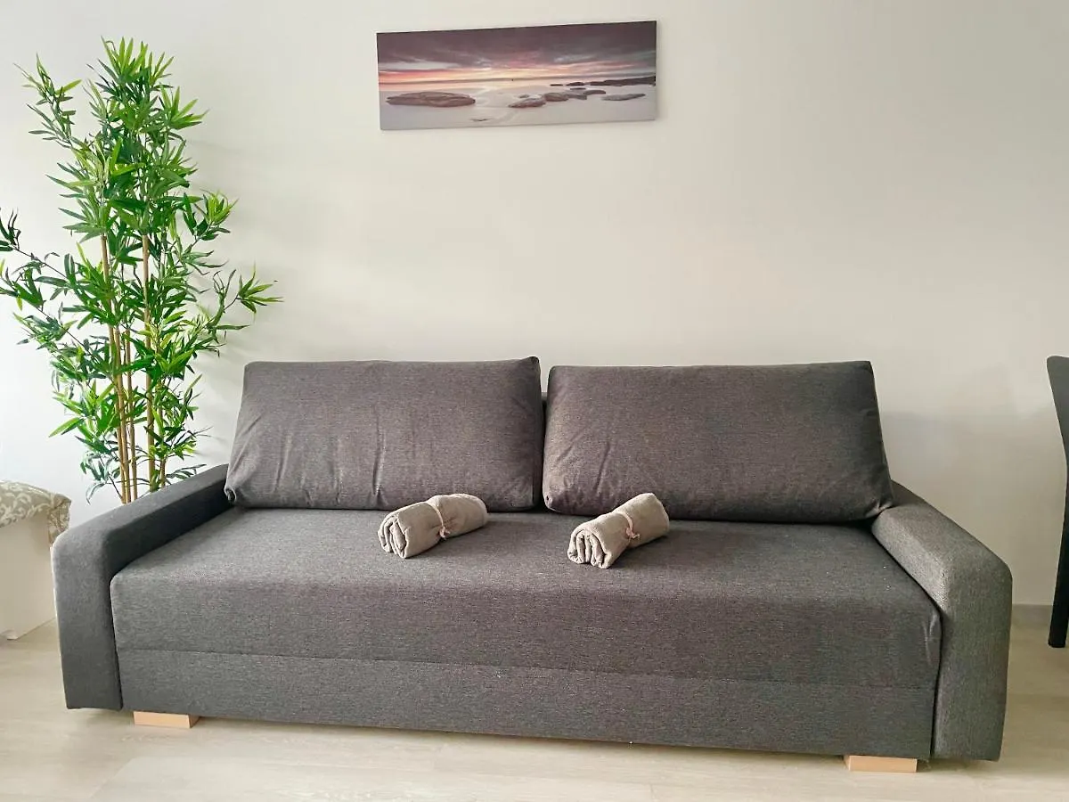 Garden - Free Parking - Modern Apartment Vienna Austria